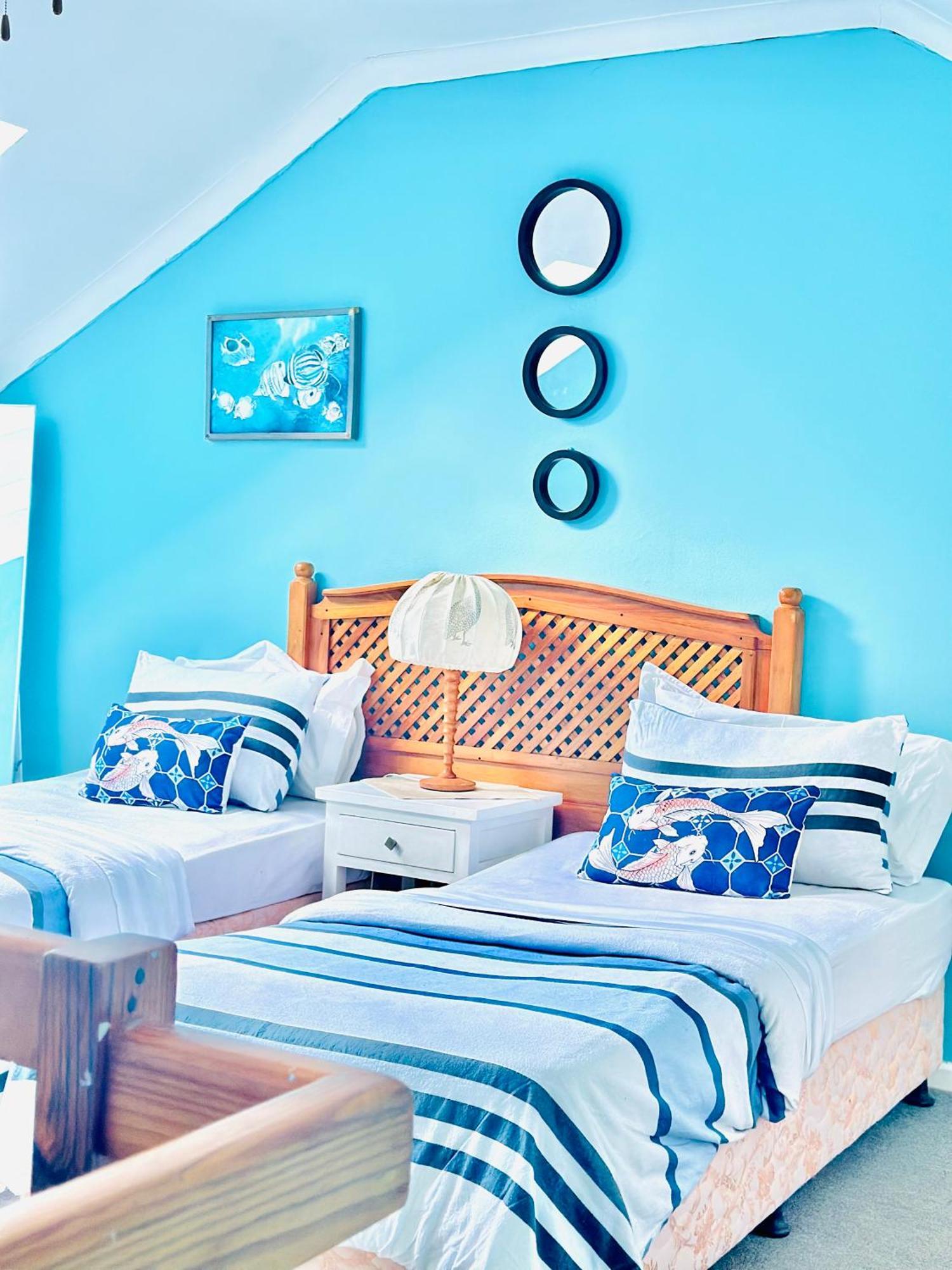 Caline Vip Apartments, beach close Bloubergstrand Exterior foto