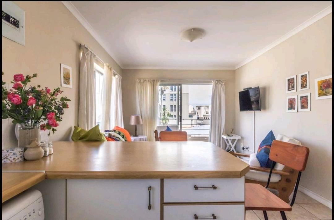 Caline Vip Apartments, beach close Bloubergstrand Exterior foto
